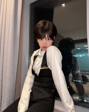 An Yu-jin Instagram - 사장님!!!!!