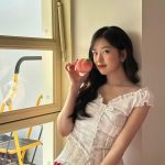 An Yu-jin Instagram - 복숭아 누르지마세용