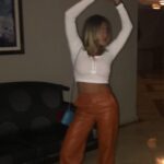 Anaïs Camizuli Instagram - ALIVE 🤍