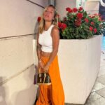 Anaïs Camizuli Instagram - 🧡
