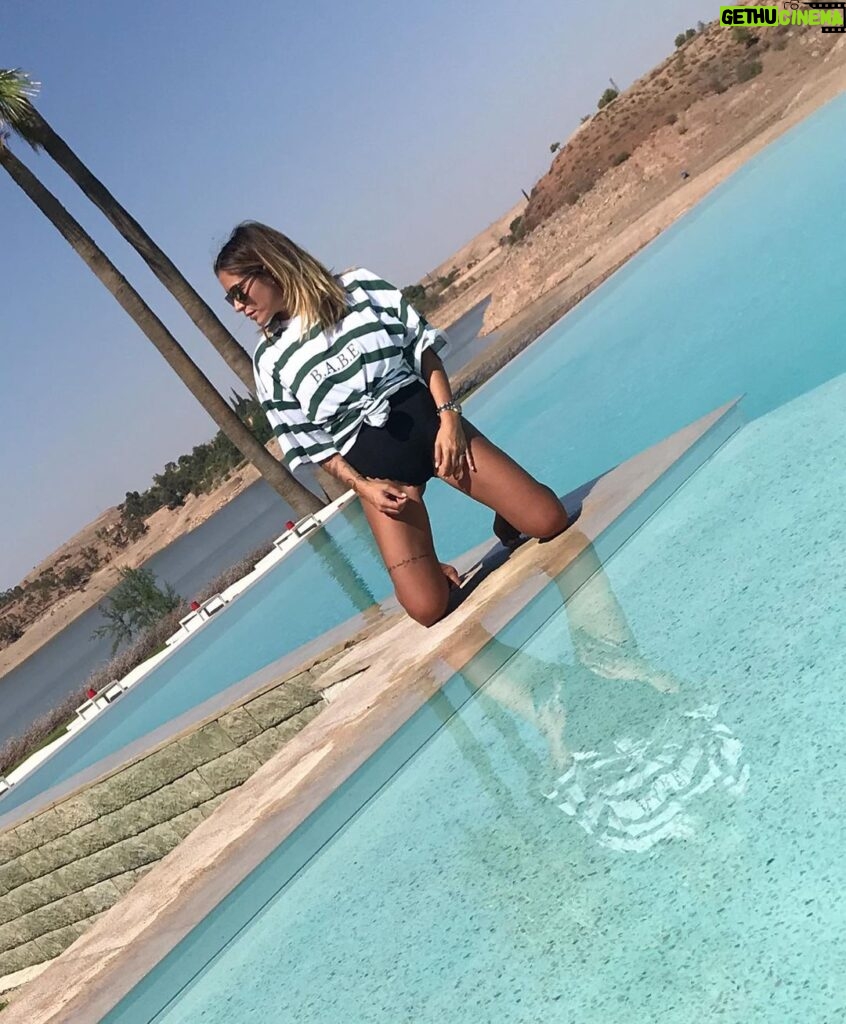 Anaïs Camizuli Instagram - Dans quelques jours départ pour Marrakech 🌴☀️ ( demain je commence ma valise )