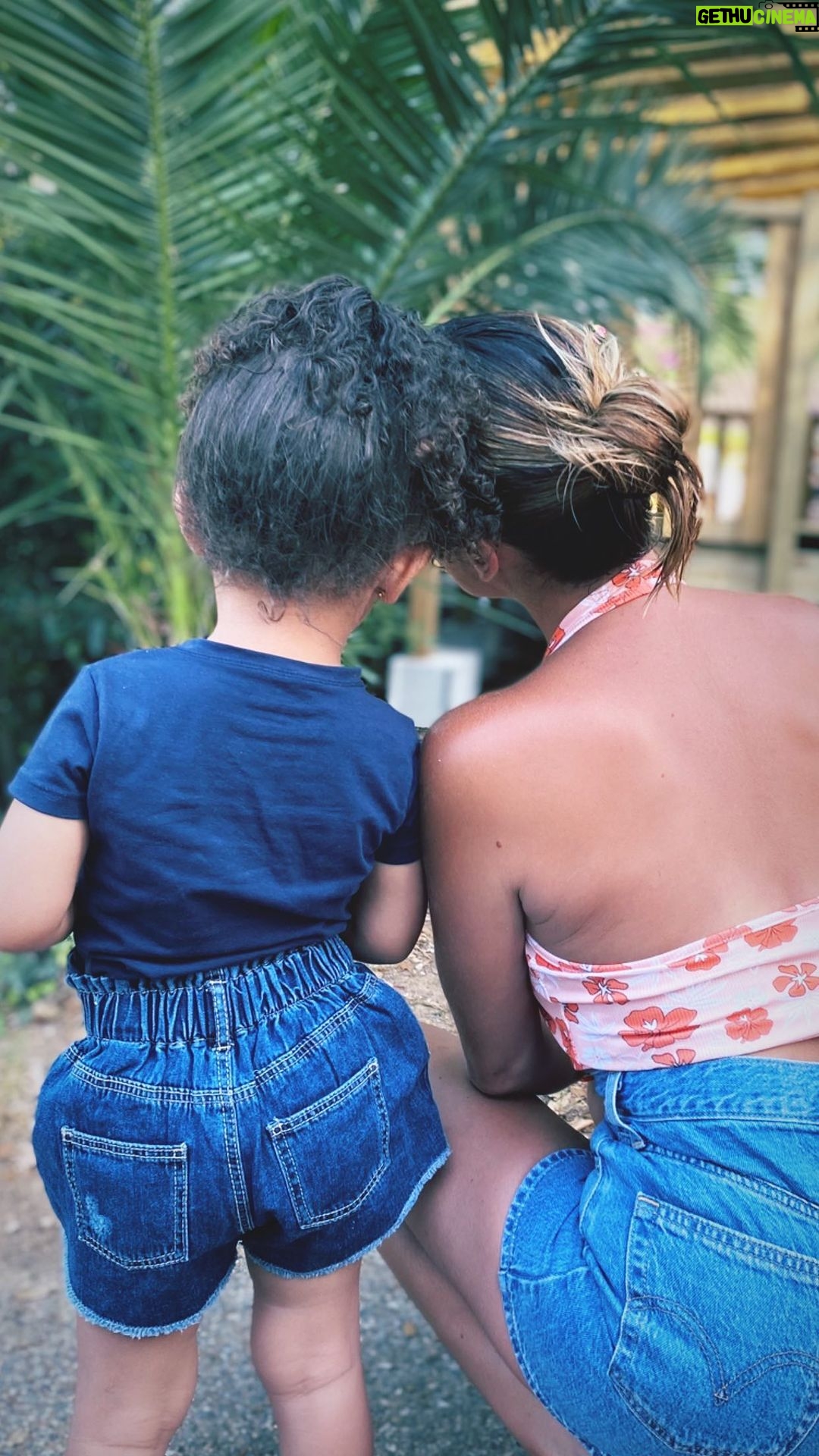 Most liked Instagram photo of Anaïs Camizuli