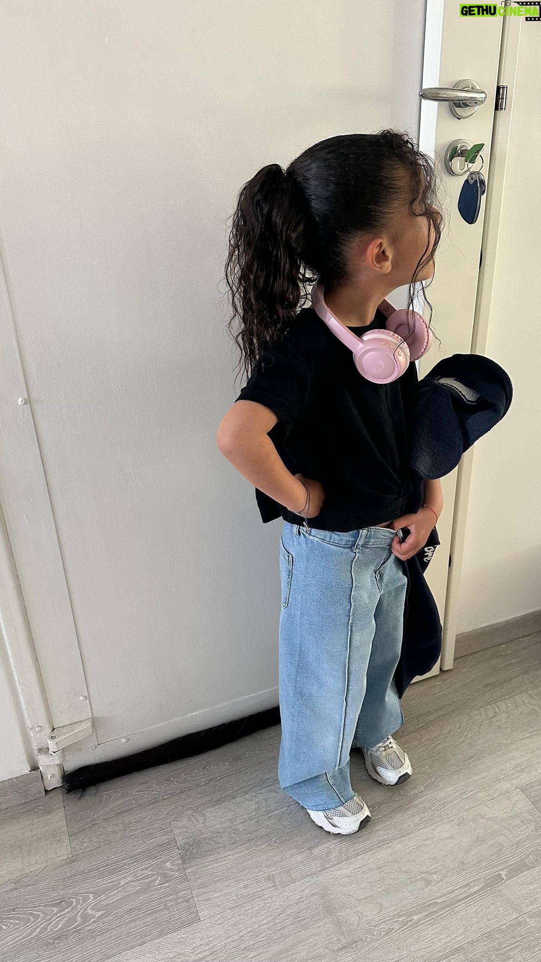 Anaïs Camizuli - 7.6K Likes - MA FORCE 🤍
Où est passée mon petit bébé ?