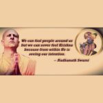 Anagha Bhosale Instagram - Happy 73rd appearance day maharaj…Swipe⬅️ Forever Grateful for your shelter , sacrifices & the blessings u shower upon all of us🥹🎂✨ @radhanathswami