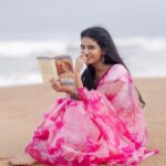 Ananya Nagalla Instagram - Wanted to ask this question from so many years… What do you choose? By Peace i meant : choosing your own happiness By pride i meant : wanting people to respect you/ your loved ones should feel proud about you / people should remember you for generations