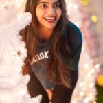 Ananya Nagalla Instagram - Happy holidays 😀 📷 : @vk_photographyy #ananyanagalla