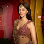 Ananya Panday Instagram - Always happy to celebrate love and light (and some lewks 😅) ❤️❤️❤️❤️❤️