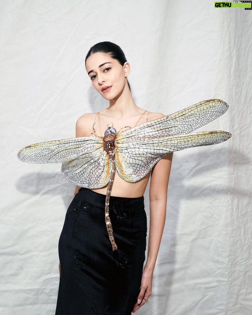 Ananya Panday Instagram - This was such a moment! 🧿😱 Walking for @rahulmishra_7 at Paris Couture Week ❤️🦋🐝🐞🪲🕸️🪰 I loved the idea behind his collection ‘SUPERHEROES’ which draws attention to the nuances of sharing life with species of insects and reptiles that inhabit the environment with us. In pursuit of building our lives on the planet, we may have taken over their habitats and driven them to extinction. 💔 @divyabmishra @fetch_india Makeup - @stacygomes Hair Stylist - @alexis.parente Styling - @rhiakapoor