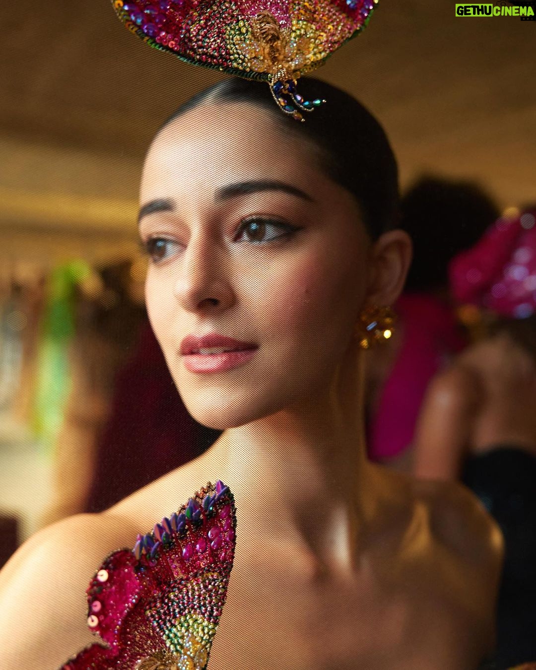 Ananya Panday Instagram - This was such a moment! 🧿😱 Walking for @rahulmishra_7 at Paris Couture Week ❤️🦋🐝🐞🪲🕸️🪰 I loved the idea behind his collection ‘SUPERHEROES’ which draws attention to the nuances of sharing life with species of insects and reptiles that inhabit the environment with us. In pursuit of building our lives on the planet, we may have taken over their habitats and driven them to extinction. 💔 @divyabmishra @fetch_india Makeup - @stacygomes Hair Stylist - @alexis.parente Styling - @rhiakapoor