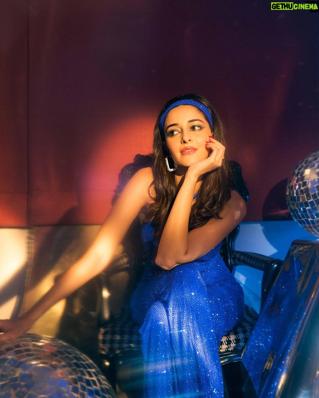 Ananya Panday Instagram - Panicked at the disco πͺ©πΊπ»