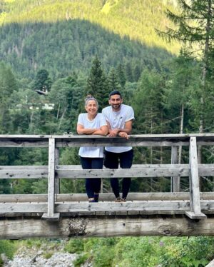 Anas Bukhash Instagram - / happy birthday to our queen of hearts ✨ كل عام وانتي بخير يا ملكة قلوبنا 

i am so honored to be your son • to be brought up by a great woman like you • as I always say i am a graduate of hala kazim’s school of life • it is amazing how much that heart of yours can give love to this world • you have been a mother not only to us, but to millions of people • the world is much better with you in it • god bless your beautiful soul mama and that contagious laugh of yours. 💛

الله يحفظج لنا أمي • كم أنتي عظيمة • وكم أنا فخور أنا ولدج • يا رب يديم روحج الجميلة وضحكتج اللي تسوى الدنيا. 💛