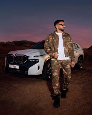 Anas Bukhash Instagram - / night rider 🌘 #bmwxm

art director • @kerrijbennett
photographer • @zigamihelcic

#bmwmiddleeast #houseofxm #bmw