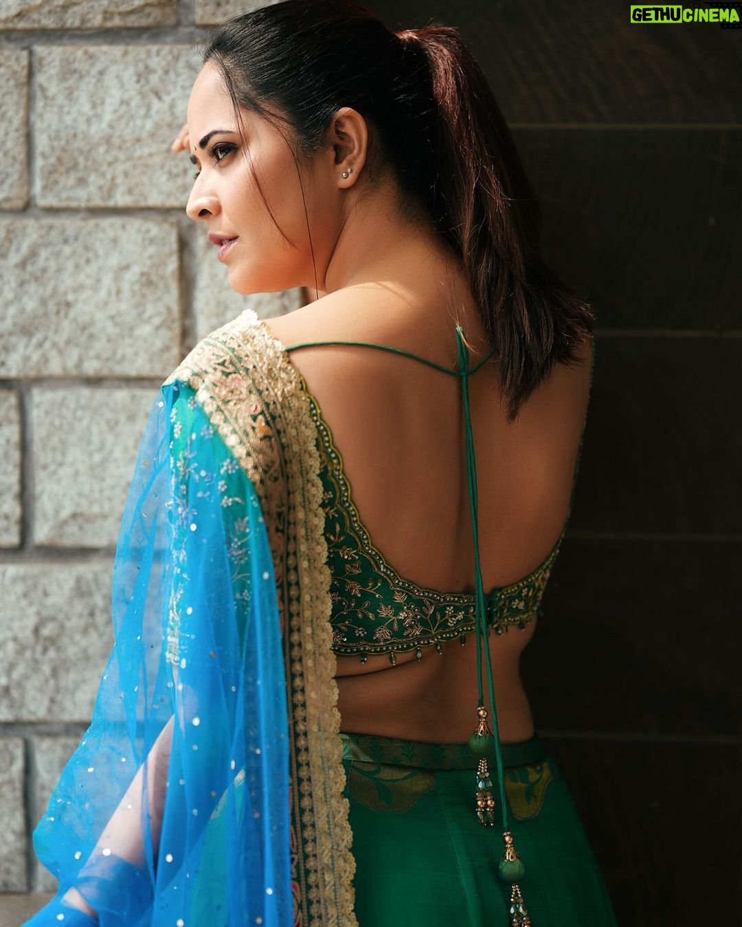 Anasuya Bharadwaj Instagram - Never jealous, never intimidated, never in competition. I have got my own blessings. π§Ώππ¦ Styling @rishi_chowdary Outfit @neerusindia MUA @makeupbysiva HSA @telusivakrishna PC @the_krishnas_ @sandeep_fp Celebrity management @kalyansunkara @umediaentartainments