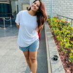 Anasuya Bharadwaj Instagram - Say Hi to puffy morning faces 🥱😮‍💨😁