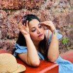 Anasuya Bharadwaj Instagram – No matter what fabulous places I visit.. I don’t feel like I am on a vacation unless I am dehydrated and covered with sunscreen ☀️🧴🥵😎👒

#FirstVacay2024