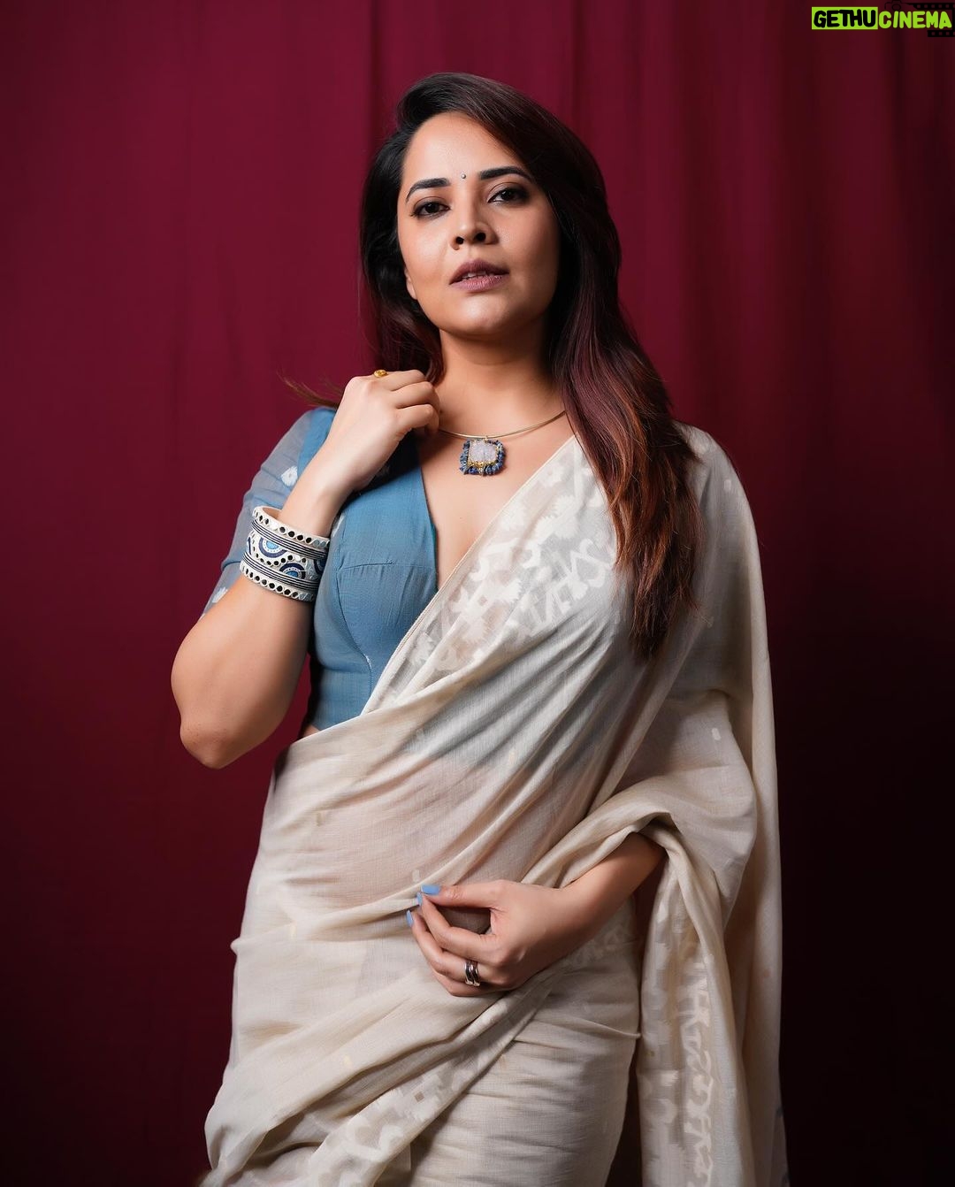 Anasuya Bharadwaj Instagram - Remember: No one else can do what you do, the way you do it. 𝘛𝘩𝘢𝘵 is your Super power 😊🦄🦋🪽 Blouse by @sreemukhi.mekala 💙 MUA @makeupbysiva HSA @telusivakrishna 🪮 PC @nagraphyofficial 📸