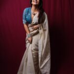 Anasuya Bharadwaj Instagram - Remember: No one else can do what you do, the way you do it. 𝘛𝘩𝘢𝘵 is your Super power 😊🦄🦋🪽 Blouse by @sreemukhi.mekala 💙 MUA @makeupbysiva HSA @telusivakrishna 🪮 PC @nagraphyofficial 📸