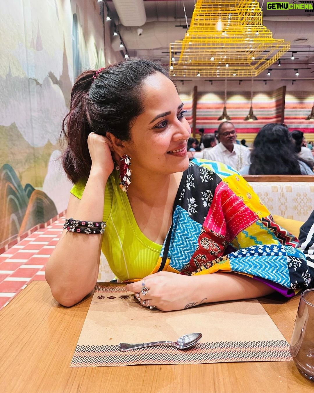 Anasuya Bharadwaj Instagram - Celebrating the last day of this year that was! #BuhBye2023 !! Thank you for all the wisdom and the experiences 😌🧿