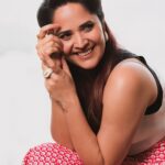Anasuya Bharadwaj Instagram - Making yourself happy again is the biggest comeback 😇 MUA @makeupbysiva HSA @telusivakrishna Accessories @gap PC Team @valmikiramuphotography Celebrity Management by @kalyansunkara @umediaentartainments Asst by @karthik12340