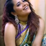 Anasuya Bharadwaj Instagram - Hi 💜 Look,Blouse design & Styled by @rishi_chowdary Saree @aakruti_shoppingmall Blouse @ithiofficial MUA @makeupbysiva HSA @telusivakrishna Accessories @karnikajewelshyd VC @srikrishna_photography9 Celebrity Management by @kalyansunkara @umediaentartainments Asst by @karthik12340