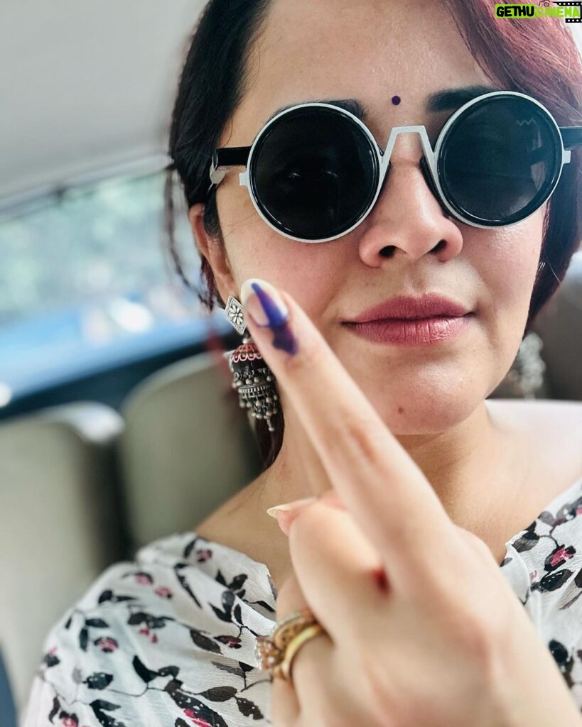 Anasuya Bharadwaj Instagram - Did my part.. did 🫵🏻?? #TelanganaElections2023 🗳️