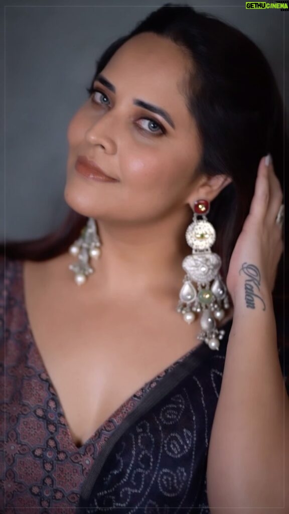 Anasuya Bharadwaj Instagram - I am the woman you don’t find twice. I promise you that. 👀 Ardhamainda Raja 😏 VC: Team @valmikiramuphotography Edits : @srinivaschegonda