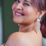 Anasuya Bharadwaj Instagram - Afreen 🧚🏻‍♀️ @rakeshearneofficial 🪄 @sheetalzaveribyvithaldas ✨ @makeupbysiva 💄 @telusivakrishna 🪮 @valmikiramuphotography 📸 @kalyansunkara 🙎🏻‍♂️