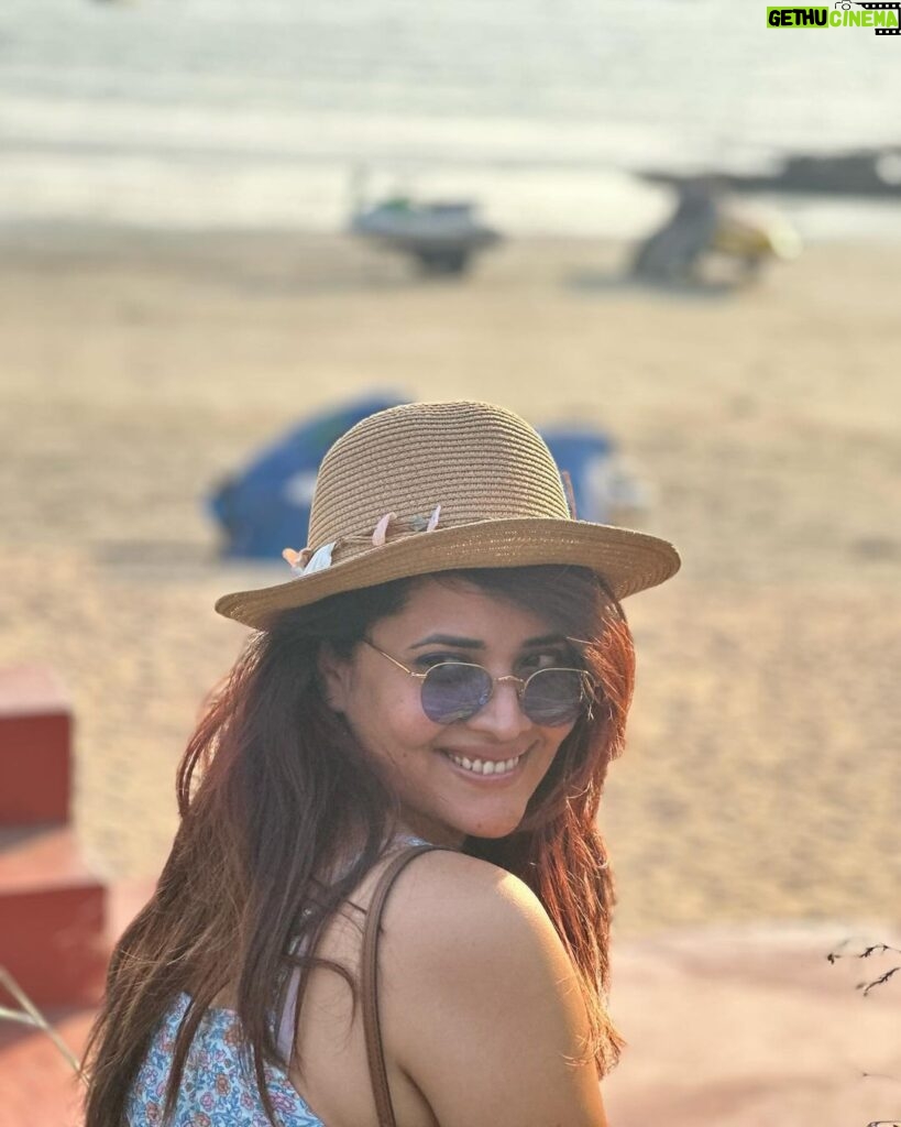 Anasuya Bharadwaj Instagram - My favourite place to vacation is anywhere by the ocean 🌊👒🧜🏻‍♀ #UnfilteredPhotography #FirstVacay2024 ✨