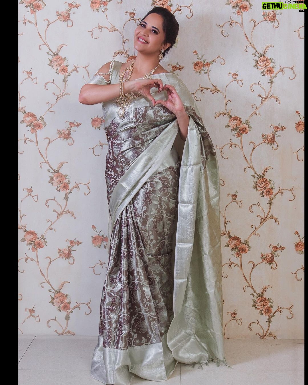 Anasuya Bharadwaj Instagram - Other people liking you is a bonus You liking you is the real prize. Be a winner at that. π Look,Blouse design & Styled by @rishi_chowdary Blouse @ithiofficial MUA @makeupbysiva HSA @telusivakrishna Accessories @neelias_official PC @valmikiramuphotography Celebrity Management by @kalyansunkara @umediaentartainments Asst by @karthik12340