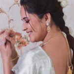 Anasuya Bharadwaj Instagram - Other people liking you is a bonus You liking you is the real prize. Be a winner at that. 🏆 Look,Blouse design & Styled by @rishi_chowdary Blouse @ithiofficial MUA @makeupbysiva HSA @telusivakrishna Accessories @neelias_official PC @valmikiramuphotography Celebrity Management by @kalyansunkara @umediaentartainments Asst by @karthik12340