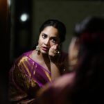 Anasuya Bharadwaj Instagram - సొగసు చూడ తరమా 🌹 Look,Blouse design & Styled by @rishi_chowdary Saree @brkbommanarajkumar Blouse @ithiofficial MUA @makeupbysiva HSA @telusivakrishna Jewellery @ithijewels Celebrity Management by @kalyansunkara @umediaentartainments Asst by @karthik12340