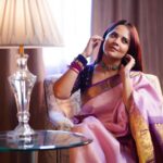 Anasuya Bharadwaj Instagram - “Perfection is overrated.. boring.. it’s the imperfections.. the vulnerabilities, the weaknesses, the human elements.. that make us who we are.. that make us real, beautiful.. necessary.” - Guy Harrison. @makeupbysiva 🤎 @telusivakrishna ❤️ @gvmall_tadepalligudem 🩷 @neelias_official 🩵 @valmikiramuphotography ✨