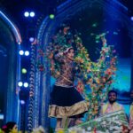 Anasuya Bharadwaj Instagram - గోదారి గట్టుంది గట్టుమీనా చెట్టుంది చెట్టు కొమ్మన పిట్టుంది పిట్ట మనసులో ఏముంది హోఓఓ హోఓఓ హోఓఓఓ హోయ్! 🎶🎵🏝️🐦‍⬛