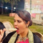 Anasuya Bharadwaj Instagram - Guilty as charged.. 🫣 #SardiMeinKulfi 😋