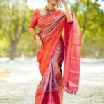 Anasuya Bharadwaj Instagram - P.S : Don’t forget to choose being happy over everything 🩷🤗 Blouse design and Styling @rishi_chowdary Blouse @ithiofficial Saree @aakrutijammalamadugu Accessories @bcos_its_silver MUA @makeupbysiva HSA @telusivakrishna PC @siva_sai_photography_kadapa Celebrity management @kalyansunkara @umediaentartainments