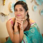 Anasuya Bharadwaj Instagram - .. But then see.. I am still a 👧🏻 at ❤️ 🫠🥰 Blouse design and Styling @rishi_chowdary Blouse @ithiofficial Saree @aakruti_shoppingmall Accessories @bcos_its_silver MUA @makeupbysiva HSA @telusivakrishna PC @delight_photography_official Celebrity management @kalyansunkara @umediaentartainments