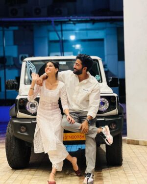 Anaswara Rajan Instagram - Yours truly Suja and Alexander ✨🤍
To this wonderful co star and beloved friend; 

#abrahamozler running successfully in theatres near you!!

@sbk_shuhaib