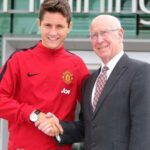 Ander Herrera Instagram - It was so special to see you the first day I arrived in Manchester, waiting for me to give me your warmest welcome. I will never forget it. You were everything at @manchesterunited Rest in peace sir Bobby Charlton