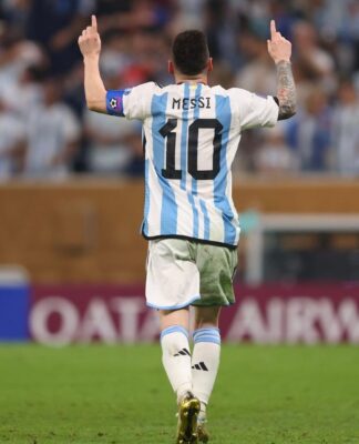 The Ultimate Ranking: Ander Herrera's 10 Most-Liked Pics