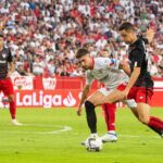 Ander Herrera Instagram - Estuvimos muy cerca de ganarlo…pero también de perderlo. Orgulloso de este equipo 🔴⚪️ @athleticclub Estadio Ramón Sánchez Pizjuán, 41005 Sevilla, Spanien