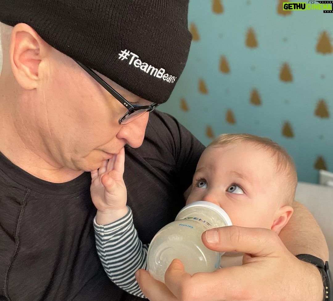 Anderson Cooper - 442.6K Likes - As a new parent, I am lucky that my son is healthy, but there a lot of kids facing life-threatening illnesses. Francesca “Beans” Kaczynski died of a rare brain cancer when she was just 9 months old. In her honor, we at CNN are raising money for kids with cancer. Be part of #TeamBeans! Proceeds from the sale of these beanies go to @DanaFarber. Buy them at http://teambeans.shop, or donate directly to Dana-Farber.org or @danafarber on instagram.