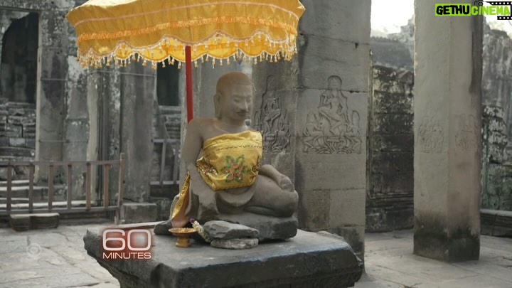 Anderson Cooper Instagram - Thousands of artifacts that were stolen from Cambodia now sit in museums around the world, including New York’s Metropolitan Museum of Art — which is expected to announce plans to return some of those items. Watch @andersoncooper’s report Sunday on @60minutes.