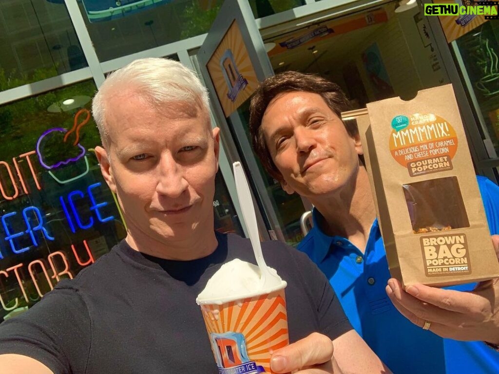 Anderson Cooper Instagram - spent an hour walking around #Detroit with @MitchAlbom. A lot of exciting things going on in this city! Mitch opened #DetroitWaterIceFactory selling delicious water ices and flavored popcorn, and all the money goes to charity! He is an awesome writer and incredible human being!