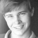 Anderson Cooper Instagram - 31 years ago today, my brother, Carter Cooper, died by suicide. It is still hard to imagine, hard to comprehend. Not a day goes by when i do not think of him and miss him terribly. Jan 27, 1965- July 22, 1988.