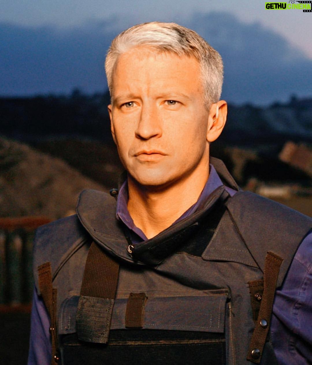 Anderson Cooper Instagram - #TBT Working in an artillery field near Kiryat Shmona, #Israel in 2006, close to the border with Lebanon.
