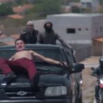 Anderson Silva Instagram - Olá meu povos tá chegando Série nova na @primevideobr dirigida por @alymuritiba com @carvalhoalice , Cangaço Novo. Estreia dia 18 de agosto @primevideobr @o2filmes #cangaçonovo
