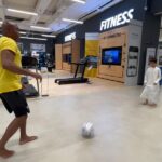 Anderson Silva Instagram - Alegria Simplicidade. @tarikalqassimi @tndubai @duduvolei11 😂😂😂😂😂Felicidade saudades Dubai