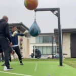 Anderson Silva Instagram - @gabrielsilvaboxing Com todas as minhas falhas, tenho muito orgulho de várias coisas que já conquistei na minha caminhada até aqui, mas nada se compara ao orgulho que tenho de ter criado filhos maravilhosos, a cada dia que passa tenho mais certeza de que fiz as escolhas certas em relação a cada um de vocês te amo filho parabéns pelo homem que está se tornando, não é fácil, mais é uma bucas que não podemos desistir, te amo meu filho, obrigado!!! @kaorysilva_ @_kauanasilva_ @joaovittorsilva6 @kalylsilva