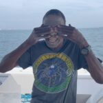 Anderson Silva Instagram - Oi pai, hoje tava olhando este vídeo e resolvi escrever este texto, estamos distantes mas perto sempre perto nos pensamentos e no coração… Te amo muito, sinto muita saudades das nossas conversas, saiba que me orgulho muito de você… Não somos perfeitos e não importa a distância ou quanto tempo leva pra nos vermos, saiba que você é meu herói, não esqueça nunca disso!!! Bad boys meu elástico. Kkkkkkkk te amo