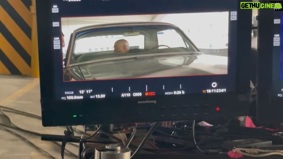 Anderson Silva Instagram - Só quem realmente ama 🎥🎥🎞️🎞️o que faz tem satisfação, alegria e o grande privilégio de realizar coisas incríveis. A caminhada não é fácil 🎞️🎥🎥🎥é preciso muita dedicação e esforço, mas, no final de cada etapa, sentimos que valeu a pena o esforço e a dedicação. Obrigado @olmospix